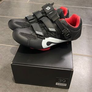 Peloton cycle shoes - size 39